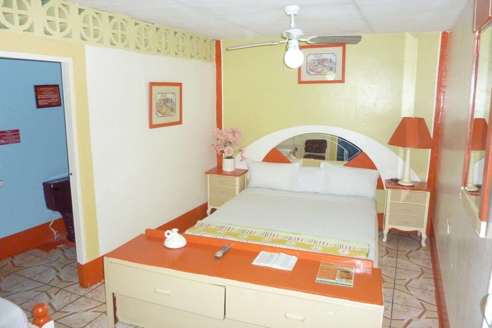 Hotel Ivania'S Masaya Exterior photo